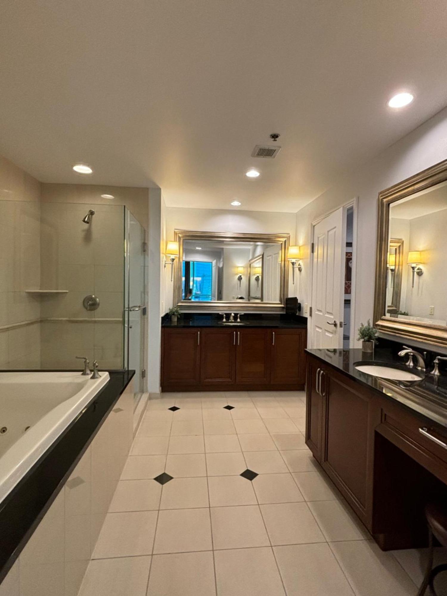 Panorama Vista Suite- 1Br 2Ba, Full Kitchen, Strip View, Balcony, Corner Unit 拉斯维加斯 外观 照片